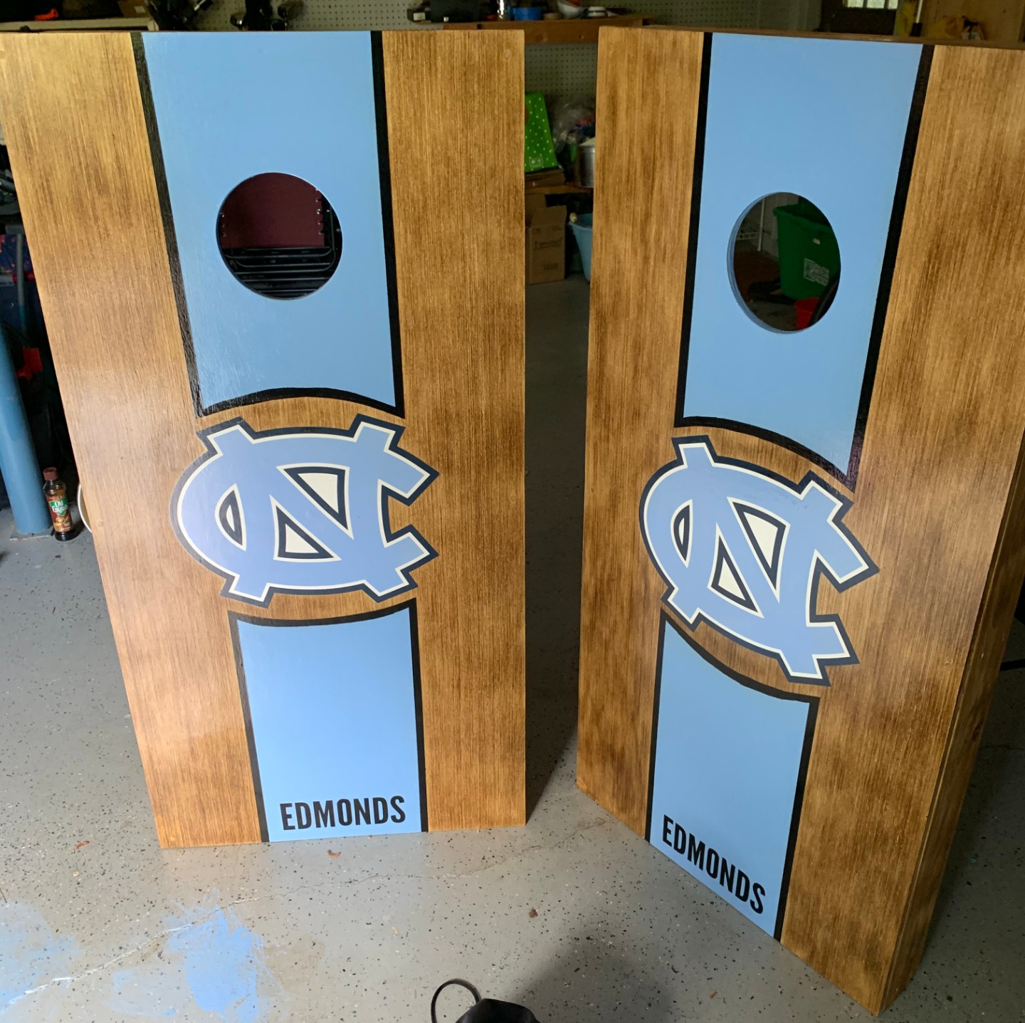 UNC Boards With Curved Lines